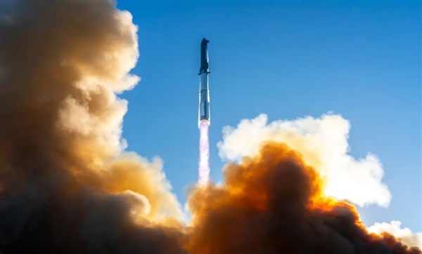 SpaceX星舰第七飞官方美图:真暴力美学