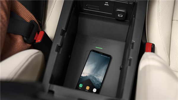 看了北美特供的马自达3 梁家辉来了都不会说塞车