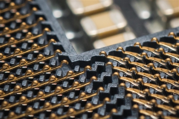 Intel确认18A工艺独家优化：没有外部客户 14A才会对外