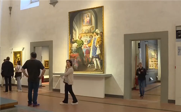 法国卢浮宫8件稀世珍品被盗抢吓坏意大利 斥5.8亿巨资加强安防