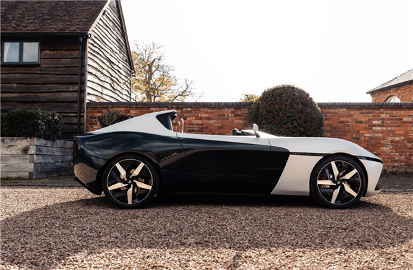 前特斯拉工程师打造全球首款“羽量级电动车”：整备质量仅0.895吨