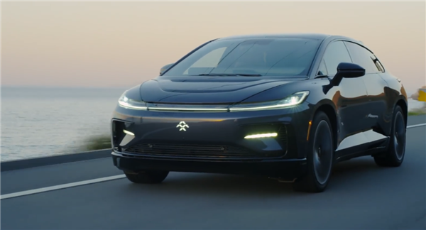 贾跃亭和马斯克合作了！FF/FX接入特斯拉超级充电网络