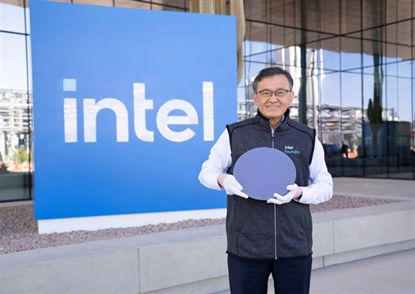 Intel:18A工艺良率每月提升7% 14A工艺遥遥领先