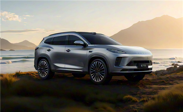 猎鹰700驾驶辅助上车！星途ET5增程版上市：13.49万起